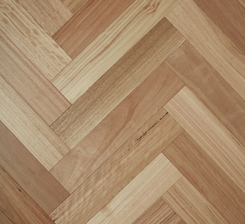 Blackbutt Herringbone – Brushed Matte, 3mm